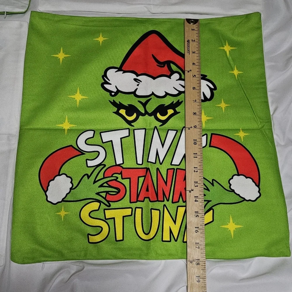 New Set of 4 Grinch Max Christmas Pillow Covers 18x18 Whoville Grinches Grinchy